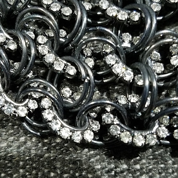 CHARCOAL GRAY CHAIN WITH GEMS - Picture 2 of 7